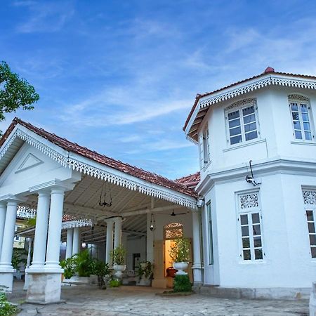 Beverly Villa Dehiwala-Mont Lavinia Extérieur photo