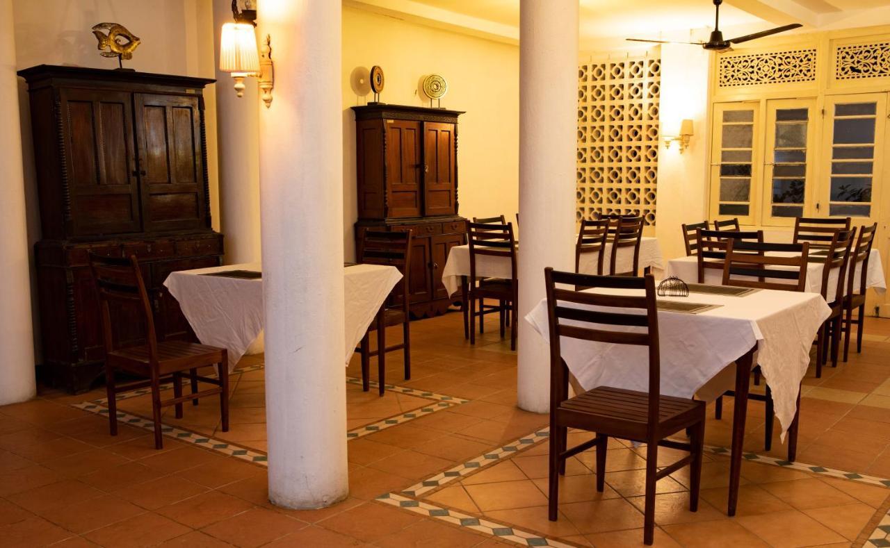 Beverly Villa Dehiwala-Mont Lavinia Extérieur photo