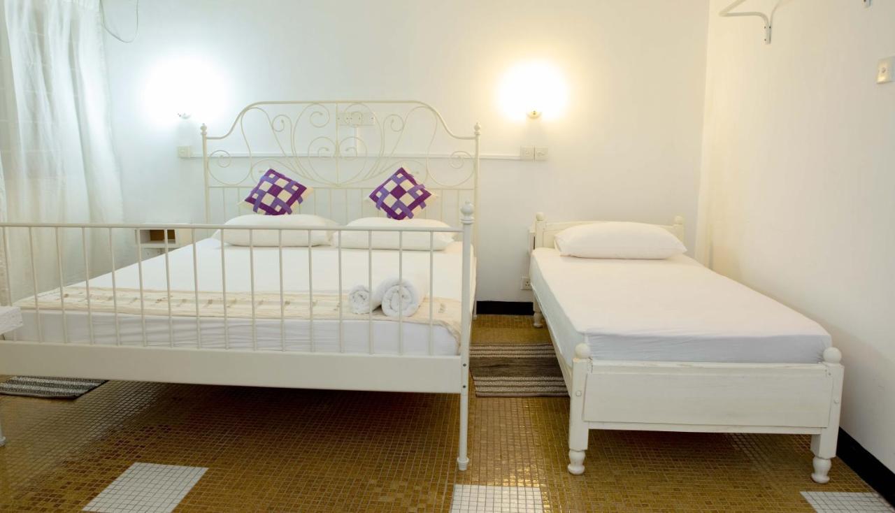 Beverly Villa Dehiwala-Mont Lavinia Extérieur photo