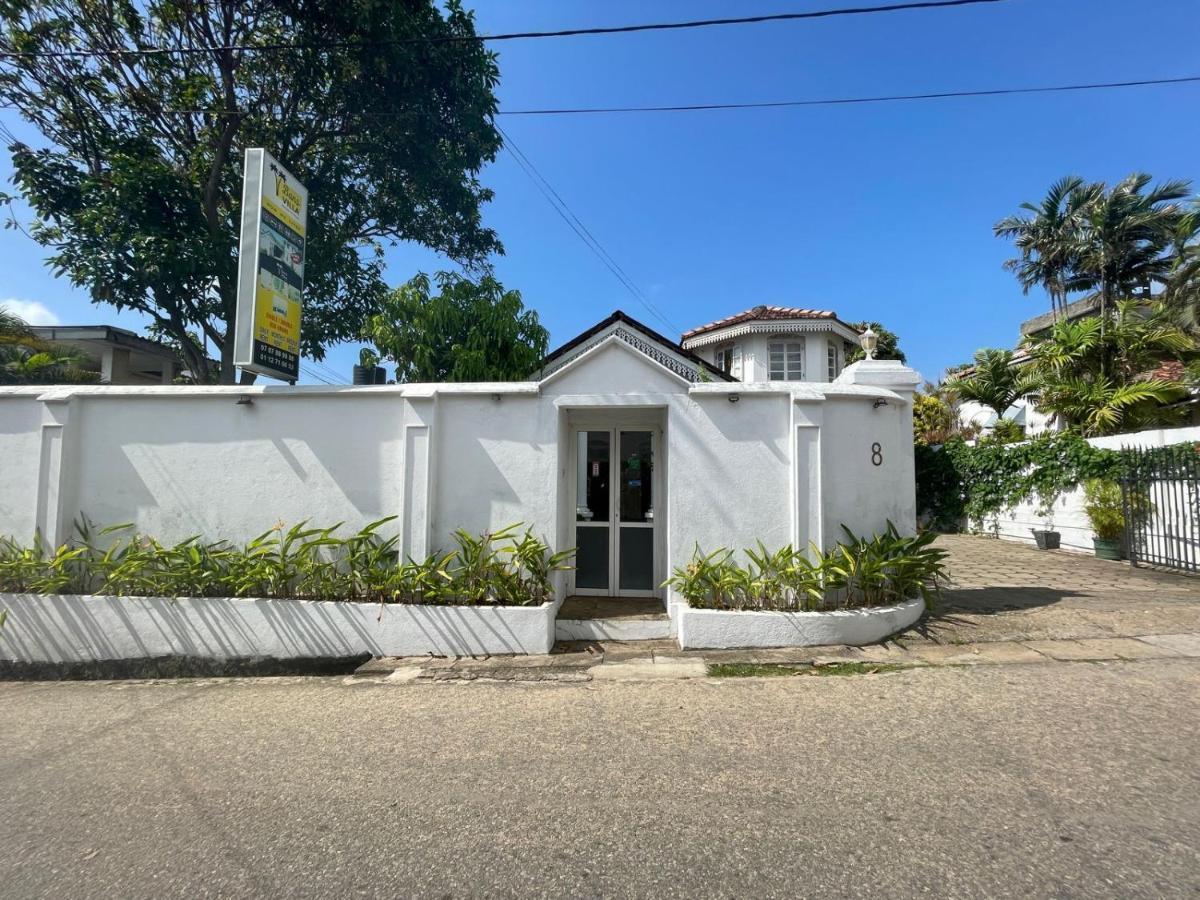 Beverly Villa Dehiwala-Mont Lavinia Extérieur photo